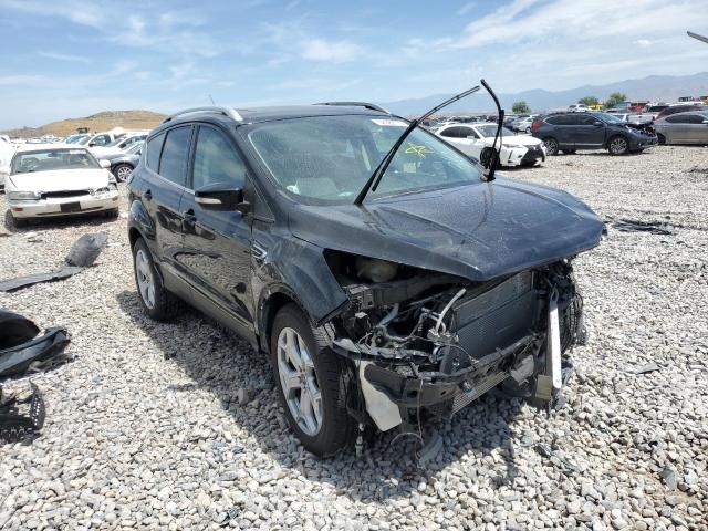 1FMCU9J90HUD85546 Ford Escape Titanium