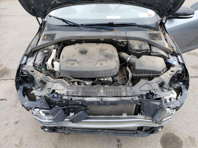 2017 VOLVO S60 CROSS - YV440MUMXH2003653
