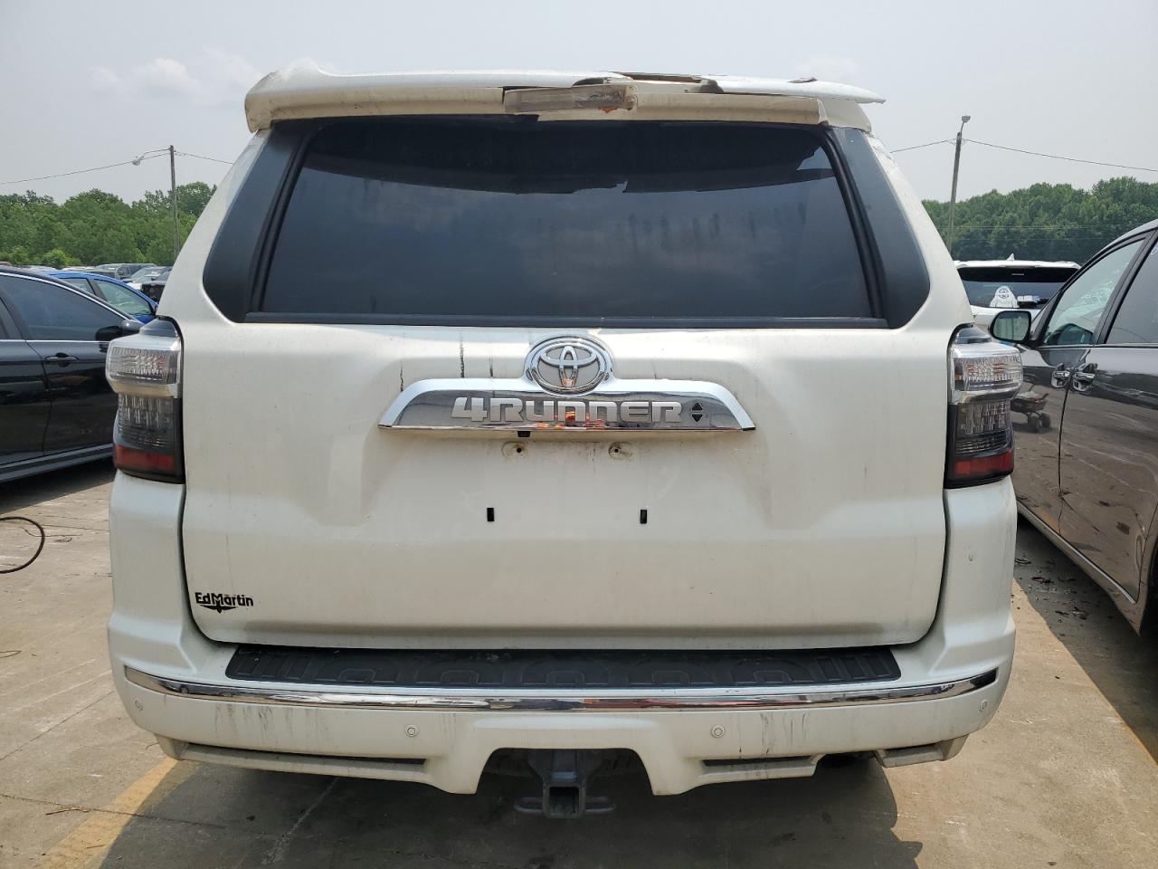 JTEBU5JR8J5548481 2018 Toyota 4Runner Sr5/Sr5 Premium