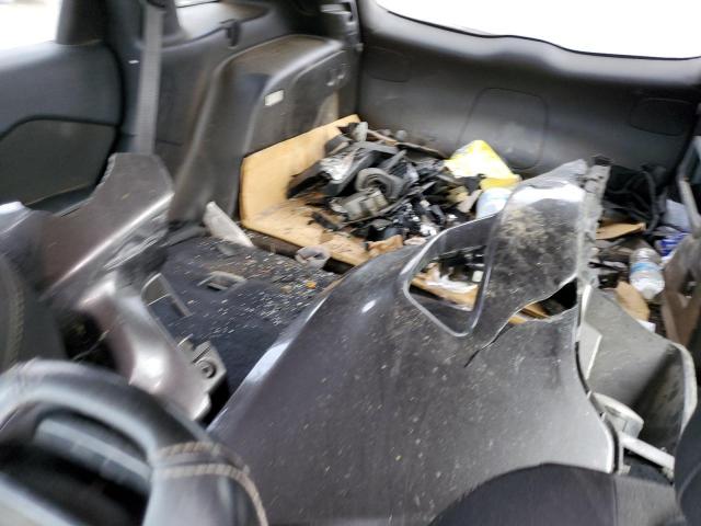 1C4PJLCB4JD587792 Jeep Cherokee Latitude