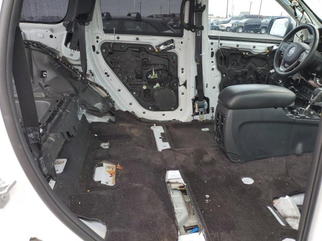 1C4RJEAG1JC253051 Jeep Grand Cherokee Laredo
