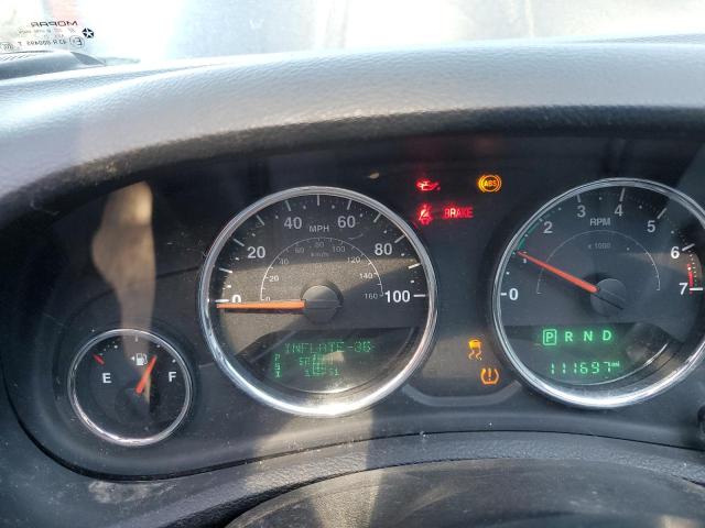1C4BJWEG4JL824629 Jeep Wrangler Unlimited Sahara