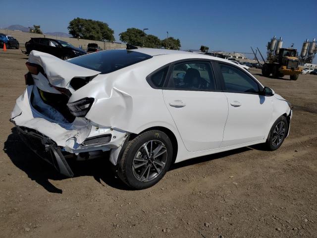 3KPF24AD2PE604485 KIA FORTE LX