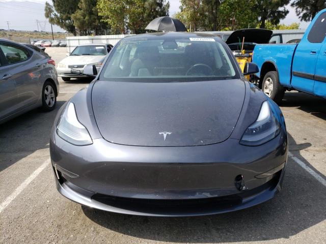 5YJ3E1EAXMF018082 Tesla MODEL 3