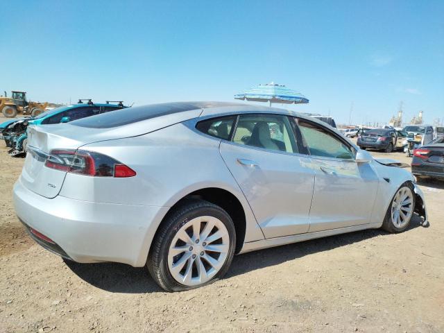 5YJSA1E29JF271700 Tesla MODEL S