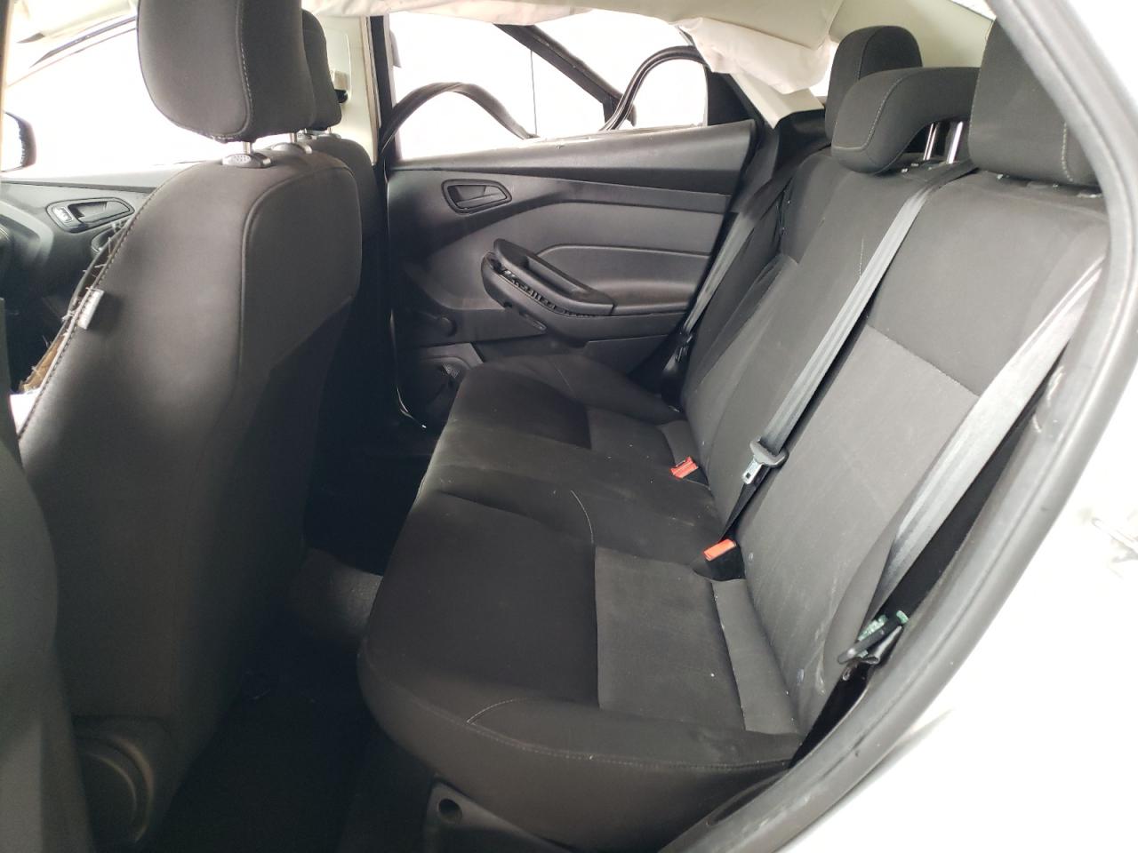1FADP3E29JL228660 FORD FOCUS 2018