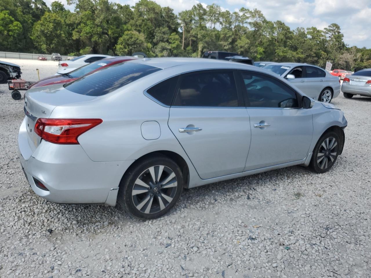 3N1AB7APXHY385669 NISSAN SENTRA 2017
