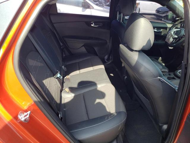 3KPF54AD5NE470155 KIA Forte Gt Line