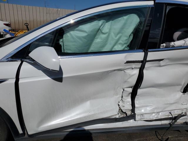 5YJXCBE27GF001704 Tesla MODEL X