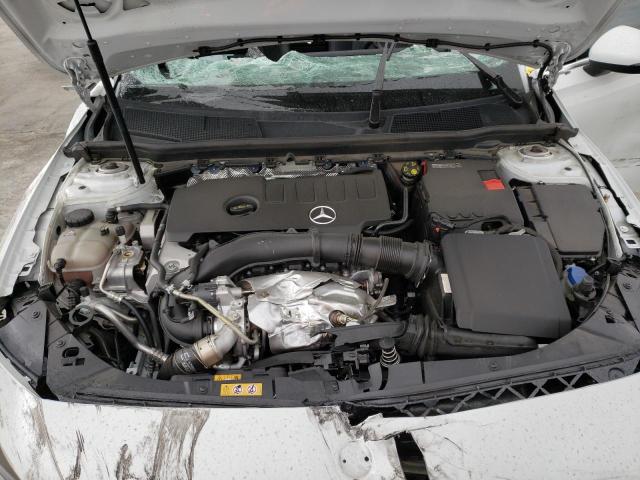 W1K3G4EB9NJ336828 Mercedes-Benz A 220