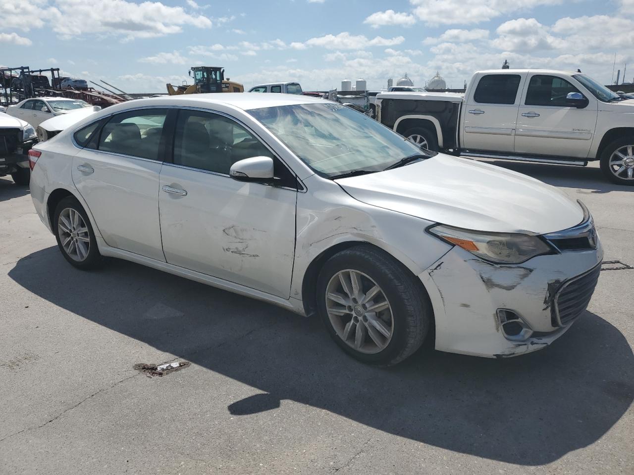 Lot #2053480150 2014 TOYOTA AVALON BAS