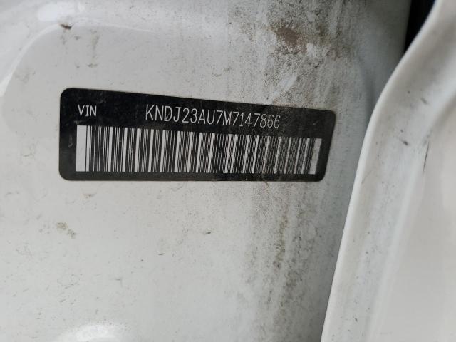 KNDJ23AU7M7147866 KIA SOUL LX