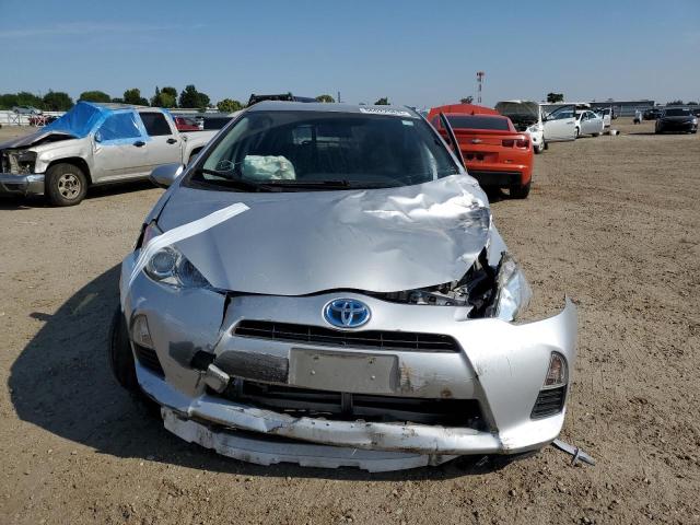 JTDKDTB31E1068296 Toyota PRIUS C
