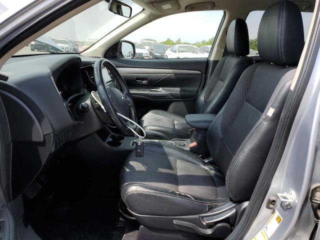 JA4AD3A38FZ009952 Mitsubishi Outlander Se
