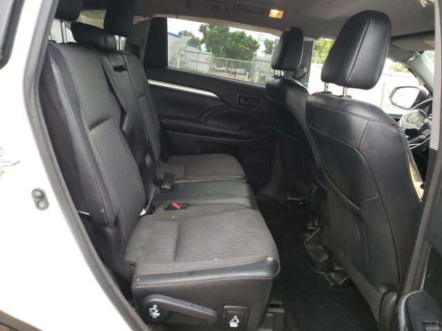 5TDZZRFH4JS248006 Toyota Highlander Le