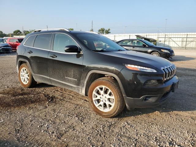 1C4PJMCB3GW155620 Jeep Cherokee Latitude