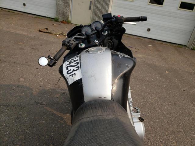2002 YAMAHA FZS10 JYARN07E52A004564