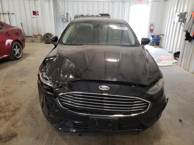 3FA6P0HDXKR163860 Ford FUSION SE