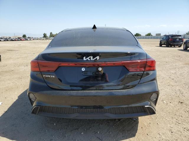 3KPF24AD1NE499029 KIA FORTE FE