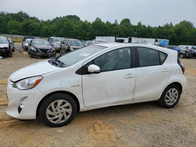 2015 Toyota Prius c 