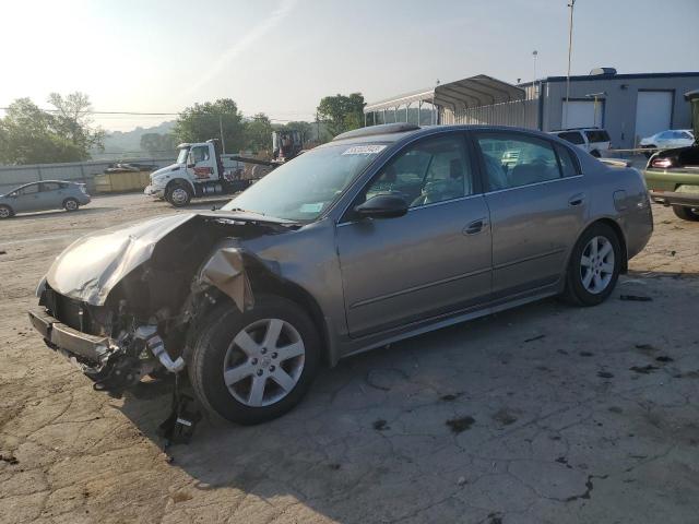 2004 Nissan Altima Base