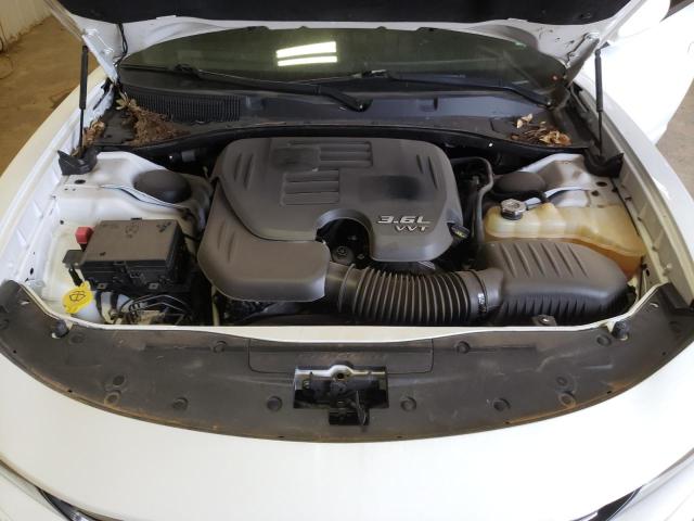 2C3CDXBGXGH328413 Dodge Charger Se