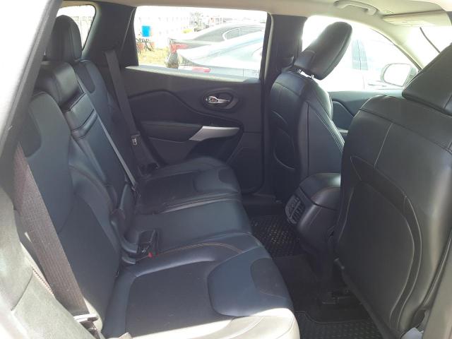 1C4PJMBX4JD527031 Jeep Cherokee Trailhawk