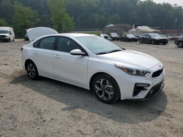 3KPF24AD2ME388391 Kia Forte FE 4