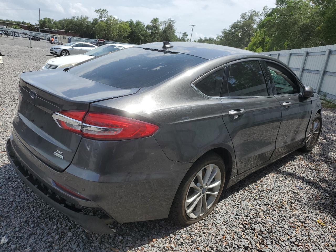3FA6P0HD7KR161645 FORD FUSION 2019