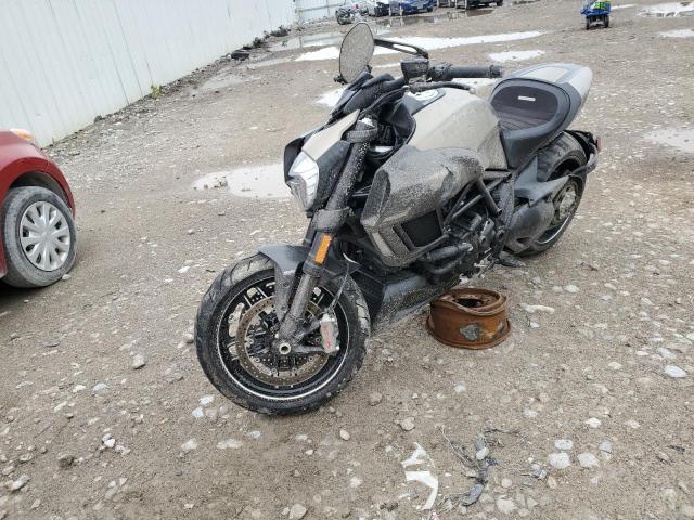 2015 DUCATI DIAVEL - ZDM13BSW6FB027875