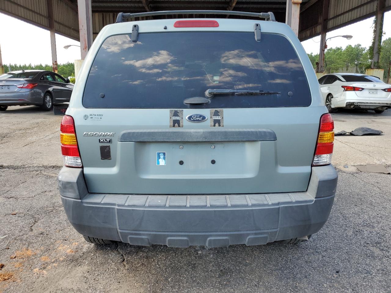 1FMYU03145KB06017 2005 Ford Escape Xlt