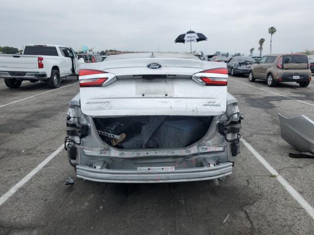 3FA6P0LU7KR154122 Ford FUSION SE