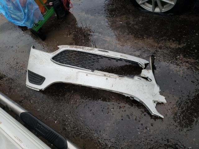 1FADP3F21GL319865 Ford FOCUS SE