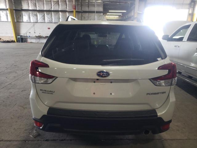 JF2SKAUC6KH496053 Subaru Forester Limited