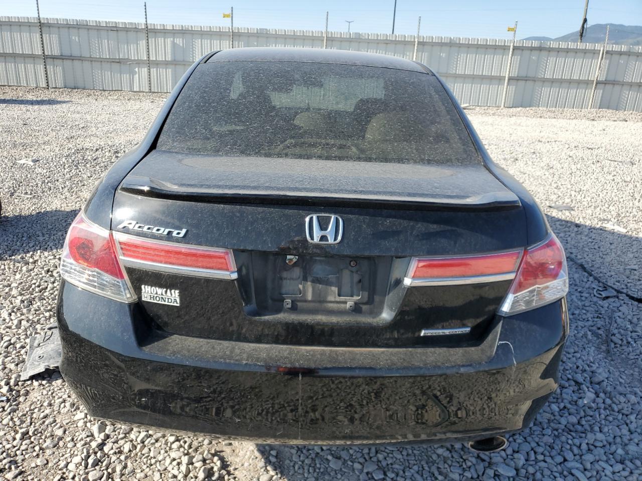 1HGCP2F68CA032663 2012 Honda Accord Se