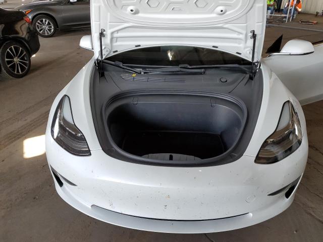 5YJ3E1EA6JF038700 Tesla MODEL 3