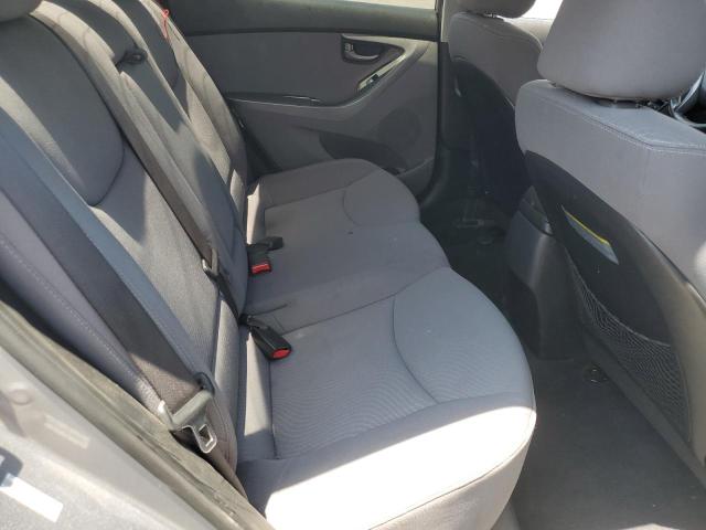 KMHDH4AE0FU389974 Hyundai ELANTRA SE