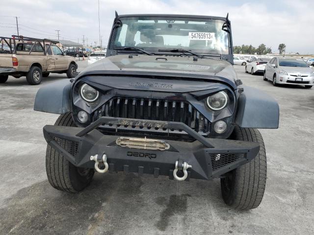 1C4BJWDG4EL203625 Jeep Wrangler Unlimited Sport