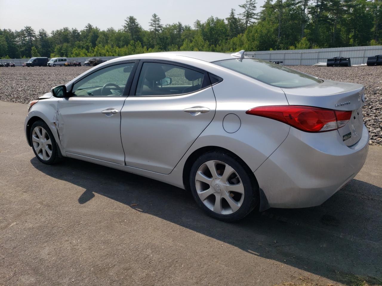 2013 Hyundai Elantra Gls vin: KMHDH4AE1DU970865