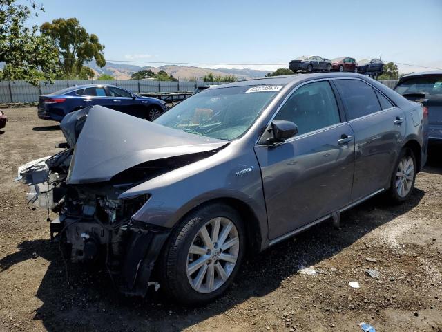 2014 Toyota Camry Hybrid 