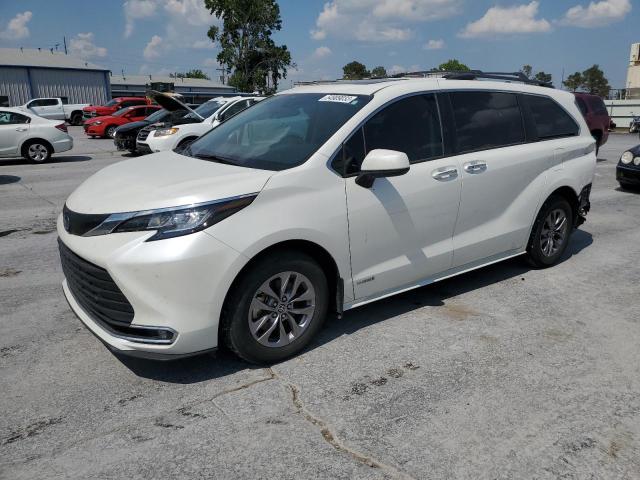 TOYOTA-SIENNA-5TDYRKEC4MS038602