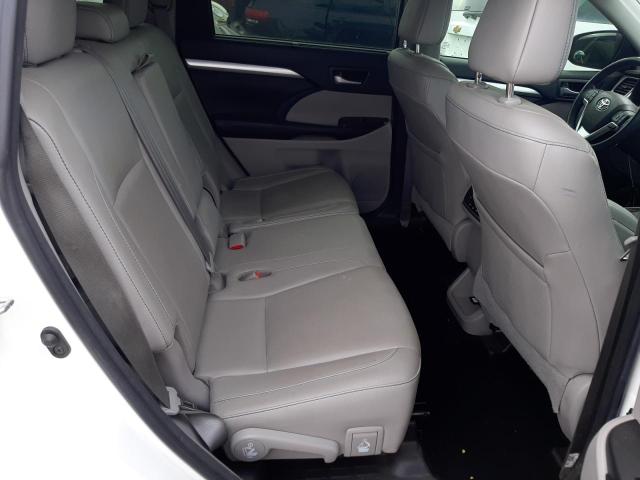 5TDJZRFH6JS818326 Toyota Highlander Se