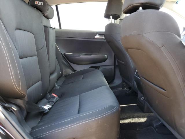 KNDPMCAC3L7654127 KIA Sportage Lx