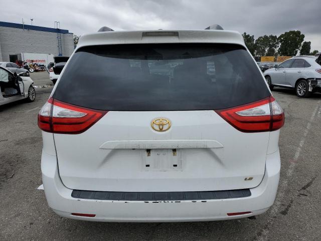 5TDKK3DC5GS695754 Toyota SIENNA LE