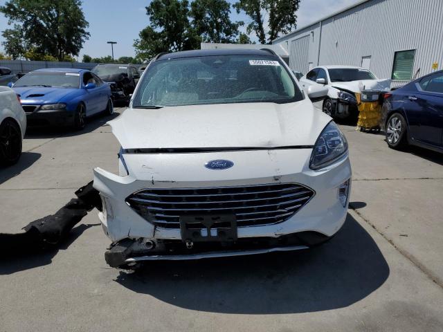 1FMCU0LZ9NUB04638 Ford Escape Titanium