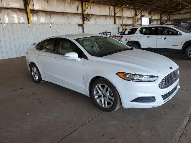 3FA6P0HD2FR228352 Ford FUSION SE