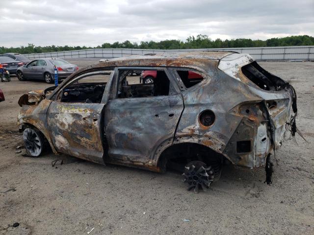 KM8J3CA41JU828143 Hyundai TUCSON SEL