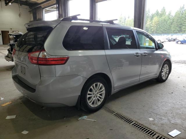 5TDYK3DC0FS668504 Toyota SIENNA XLE