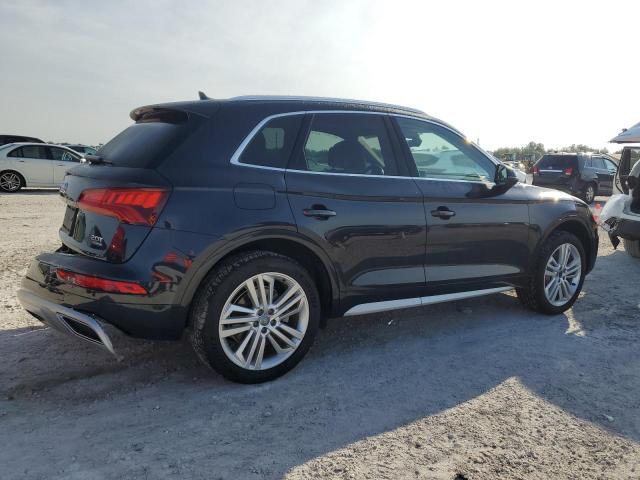 WA1BNAFY8J2156168 2018 AUDI Q5, photo no. 3