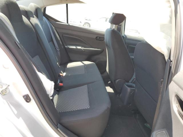 3N1CN8DV8LL808643 Nissan VERSA S